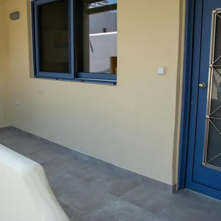 Tinos Youth Apartment Exterior photo